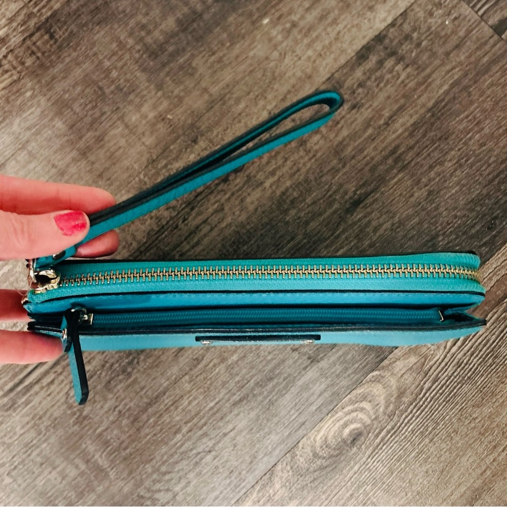Kate Spade Lg Continental turquoise pebbled leather wristlet wallet new - Picture 3 of 6